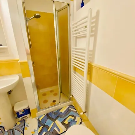 Un Nido Nei Vicoletti Del Centro Guest house Maratea